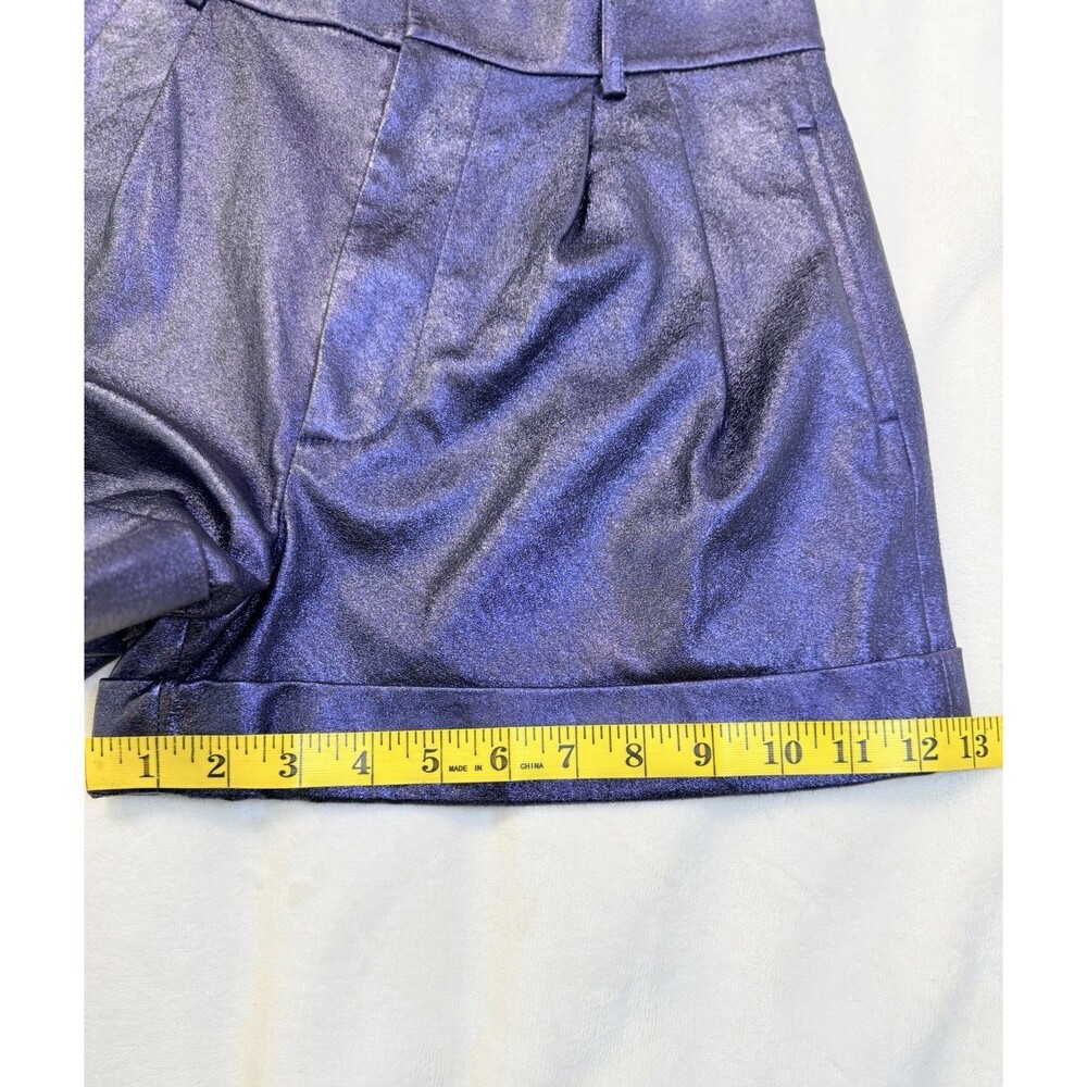 Alice + Olivia Faux Leather Pleated Cuff Metallic Shorts Women’s Purple Size 2 - Picture 11 of 11